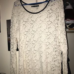 Long sleeve lace shirt
